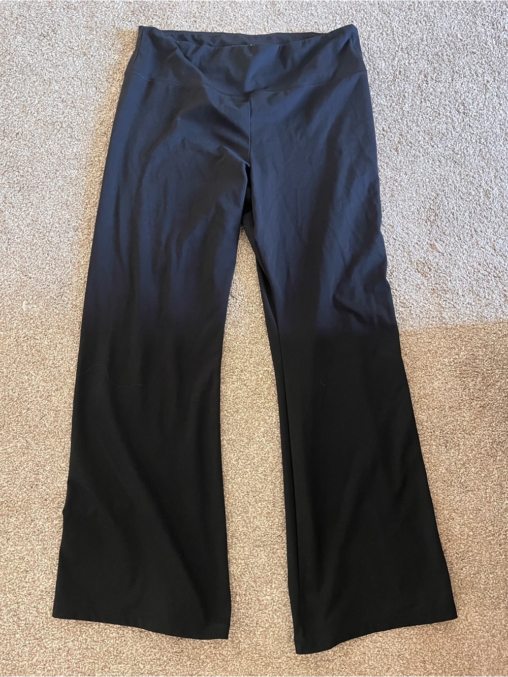American Eagle Outfitters Black Flare Yoga Pants